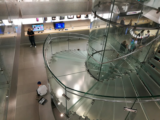 Computer Store «Apple Boylston Street», reviews and photos, 815 Boylston St, Boston, MA 02116, USA