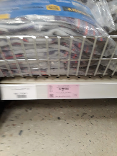 Hardware Store «Harbor Freight Tools», reviews and photos, 1851 Sunrise Hwy #12, Bay Shore, NY 11706, USA