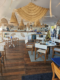 Atmosphère du Restaurant méditerranéen Le Cigalon Plage à Cagnes-sur-Mer - n°16