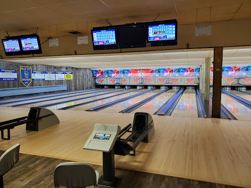 Bowling Alley «Cedar Lanes», reviews and photos, 270 S Cedar St, Imlay City, MI 48444, USA