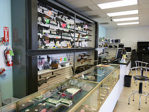 Pawn Shop «Crown Pawn Shop», reviews and photos, 6946 Stirling Rd, Hollywood, FL 33024, USA