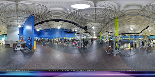 Health Club «Onelife Fitness - Greenbrier Gym», reviews and photos, 600 Jarman Rd, Chesapeake, VA 23320, USA