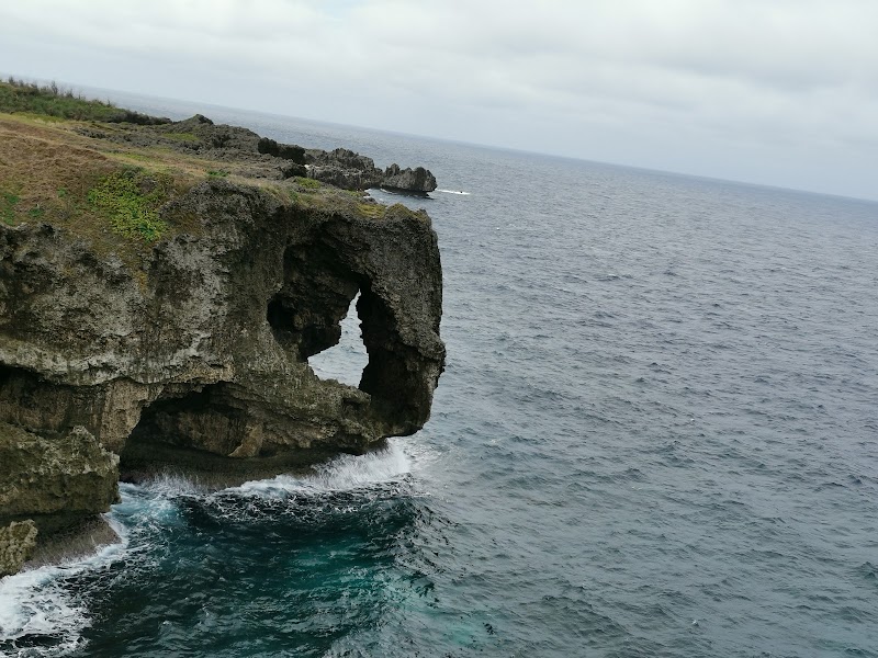 象鼻岩