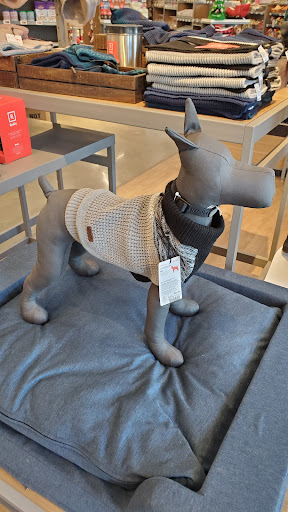 Petco image