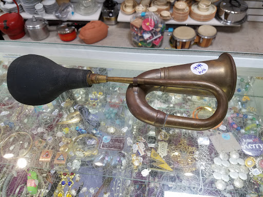 Thrift Store «Superior Thrift Store», reviews and photos, 1135 N Wilson Way, Stockton, CA 95205, USA