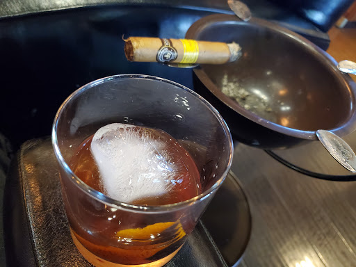 Cigar Shop «Cutters Cigar Emporium», reviews and photos, 5530 Windward Pkwy #200b, Alpharetta, GA 30004, USA