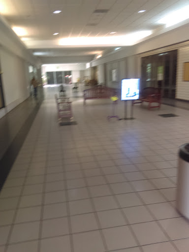 Shopping Mall «Dutch Square Mall», reviews and photos, 421 Bush River Rd, Columbia, SC 29210, USA