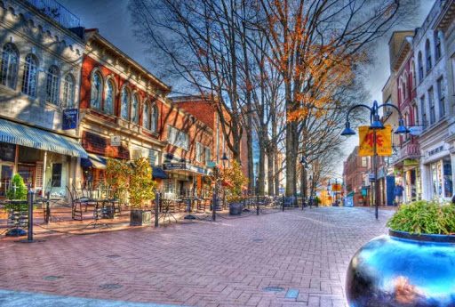 Real Estate Agents «Sasha Farmer Team, Charlottesville Real Estate», reviews and photos, 245 Ridge McIntire Rd #100, Charlottesville, VA 22903, USA