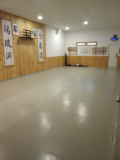 Club de Karate Shotokan Rivas - Rda. del Parque Bellavista, 4, Local 5, 28522 Rivas-Vaciamadrid, Madrid, Spain