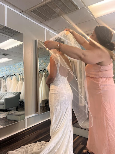 Bridal Shop «Second Summer Bride», reviews and photos, 1308 W Anderson Ln, Austin, TX 78757, USA