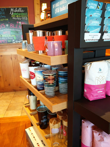 Coffee Shop «Caribou Coffee», reviews and photos, 11611 Leona Rd, Eden Prairie, MN 55344, USA