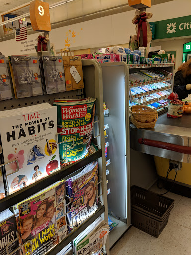 Grocery Store «Super Stop & Shop», reviews and photos, 316 Grove St, Braintree, MA 02184, USA