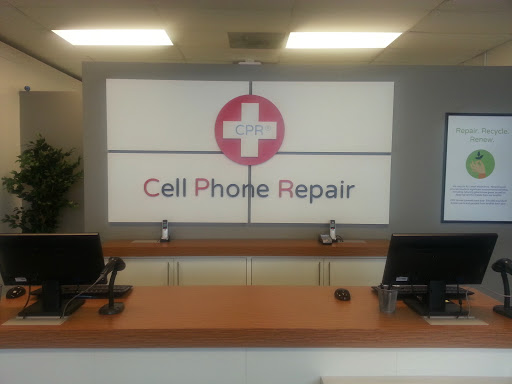 Mobile Phone Repair Shop «CPR Cell Phone Repair Strongsville», reviews and photos, 17270 Royalton Rd, Strongsville, OH 44136, USA