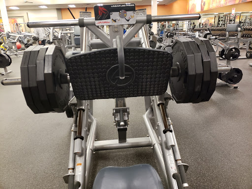 Gym «LA Fitness», reviews and photos, 1940 County Rd D E, Maplewood, MN 55109, USA
