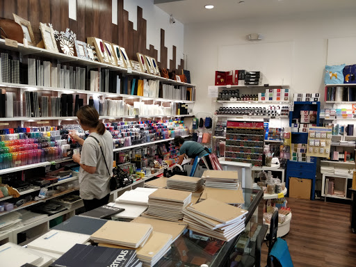 Stationery Store «Maido», reviews and photos, 150 E Main St #110, Alhambra, CA 91801, USA