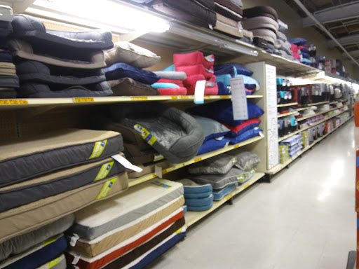 Pet Supply Store «PetSmart», reviews and photos, 3520 S El Camino Real, San Mateo, CA 94403, USA