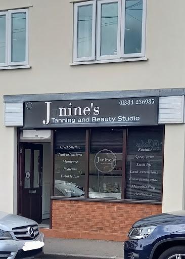 Janines Tanning & Beauty Studio
