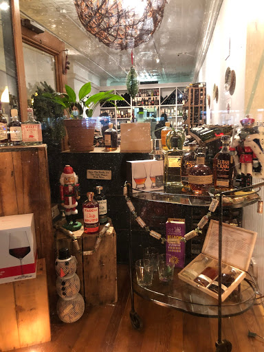 Wine Store «Table Wine», reviews and photos, 79-14 37th Ave, Jackson Heights, NY 11372, USA