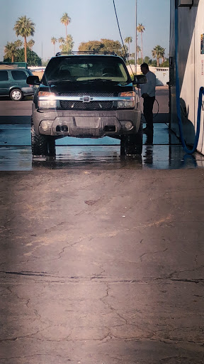 Rinse My Ride Express Wash and Self-Serve Car and Dog Wash en Glendale