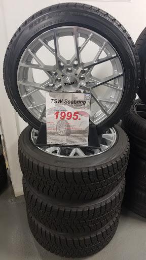 Used Car Dealer «Autobahn USA», reviews and photos, 88 Turnpike Rd, Westborough, MA 01581, USA