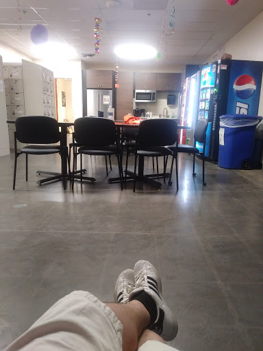 Shopping Mall «Bear Valley Shopping Center», reviews and photos, 3100 S Sheridan Blvd, Denver, CO 80227, USA