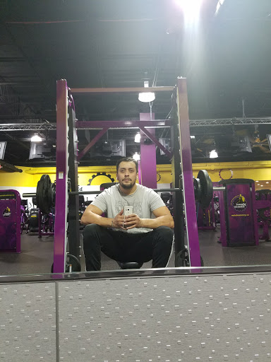 Gym «Planet Fitness», reviews and photos, 954 N Lake St, Aurora, IL 60506, USA