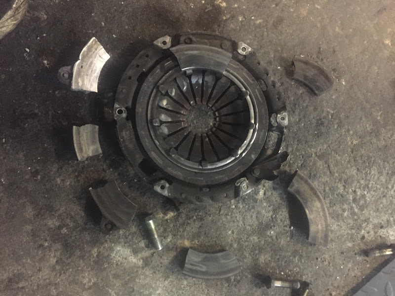 Автомобіль у ремонті