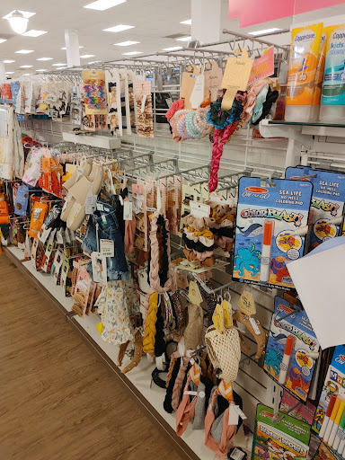 Department Store «T.J. Maxx & HomeGoods», reviews and photos, 2685 South Rd, Poughkeepsie, NY 12601, USA