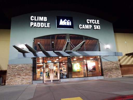 Camping Store «REI», reviews and photos, 1148 Galleria Blvd, Roseville, CA 95678, USA