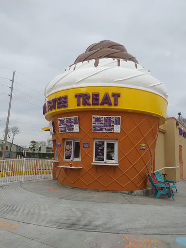 Ice Cream Shop «Twistee Treat Tidwell», reviews and photos, 7500 W Tidwell Rd, Houston, TX 77040, USA