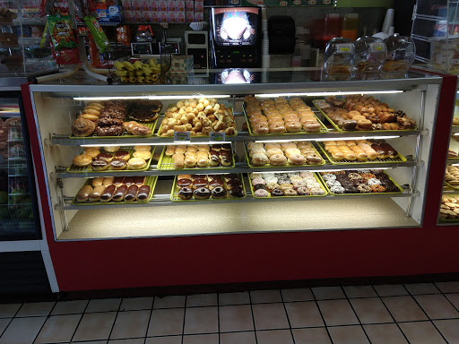 Donut Shop «Rainbow Donuts», reviews and photos, 1242 W Redondo Beach Blvd, Gardena, CA 90247, USA