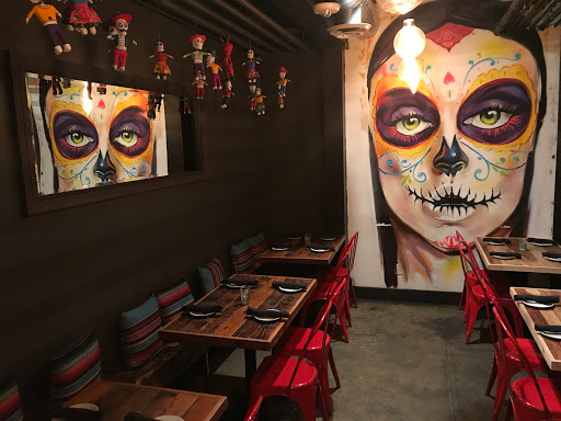 URBANA Mexican Gastronomy & Mixology