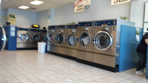 Laundromat «A-1 Laundromats Inc», reviews and photos, 7393 Miramar Dr, Manassas, VA 20109, USA