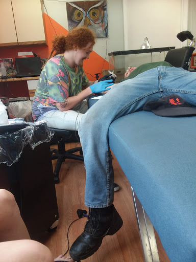 Tattoo Shop «Sacred Ink Tattoo», reviews and photos, 2707 E Court St, Flint, MI 48503, USA