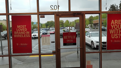 Cell Phone Store «T-Mobile», reviews and photos, 16314 Bothell Everett Hwy #102, Mill Creek, WA 98012, USA