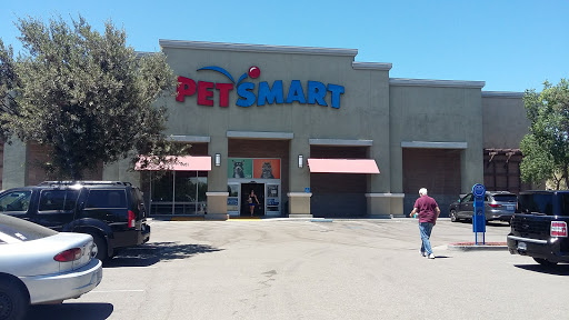 PetSmart, 261 Spreckels Ave, Manteca, CA 95336, USA, 