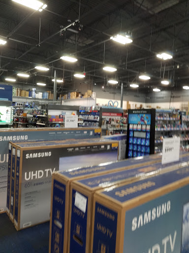 Electronics Store «Best Buy», reviews and photos, 8301 3rd St N, Oakdale, MN 55128, USA