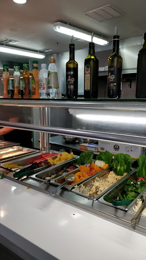 Shopping Mall «Ultramont Mall», reviews and photos, 100 SE 1st St, Miami, FL 33131, USA