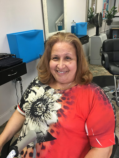 Hair Salon «Ada Dominican Hair Salon», reviews and photos, 208 W Bel Air Ave, Aberdeen, MD 21001, USA