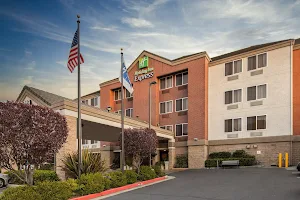 Holiday Inn Express Castro Valley, an IHG Hotel image