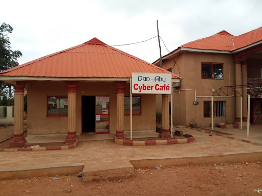 Dan-Abu Cyber Cafe, Emir Palace, opposite Wadata, Bida, Nigeria, Diner, state Niger