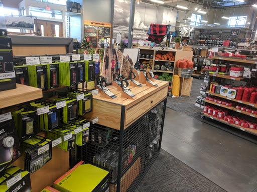 Camping Store «REI», reviews and photos, 6281 W 135th St, Overland Park, KS 66223, USA