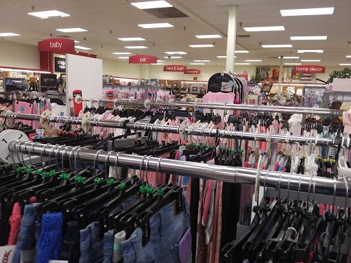 Department Store «T.J. Maxx», reviews and photos, 321 Collins Rd NE, Cedar Rapids, IA 52404, USA