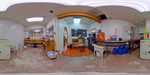 Pawn Shop «Gems N’ Loans - Jewelry and Pawn Shop Oceanside», reviews and photos, 3753 Mission Ave #111, Oceanside, CA 92058, USA