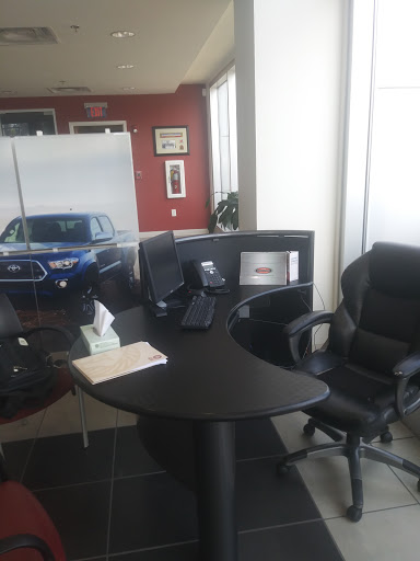 Car Dealer «Toyota of Newnan», reviews and photos, 2 Herring Rd, Newnan, GA 30265, USA