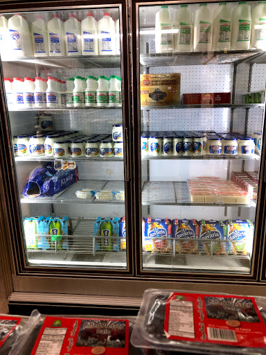 Grocery Store «Noor Meat & Grocery store», reviews and photos, 4563 South 13th Street, Milwaukee, WI 53221, USA