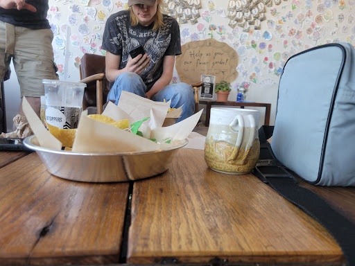 Coffee Shop «Joe Sippers Cafe», reviews and photos, 114 S 4th St, Effingham, IL 62401, USA