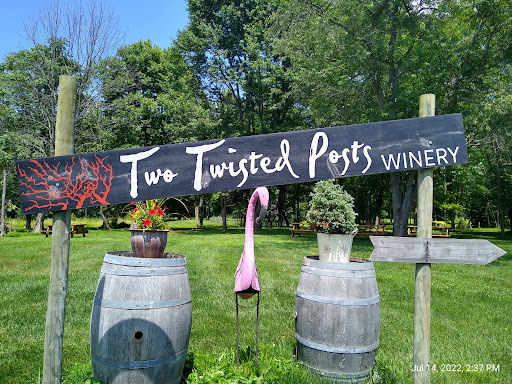 Winery «Two Twisted Posts Winery», reviews and photos, 12944 Harpers Ferry Rd, Purcellville, VA 20132, USA