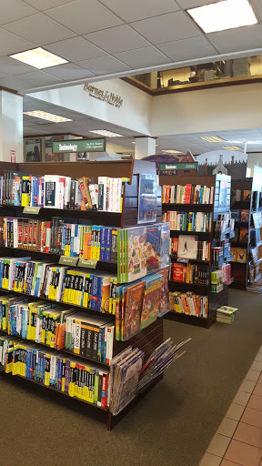 Book Store «Barnes & Noble», reviews and photos, 13400 Maxella Ave, Marina Del Rey, CA 90292, USA