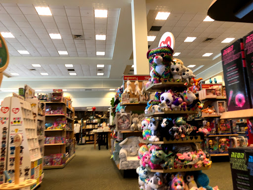 Book Store «Barnes & Noble», reviews and photos, 58 S 32nd St, Camp Hill, PA 17011, USA